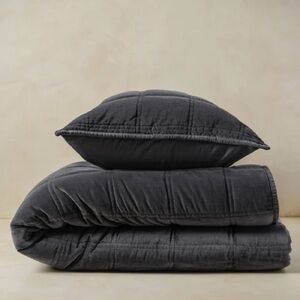 Magnolia Weekend Velvet Quilt King/Cal King Slate NWOT